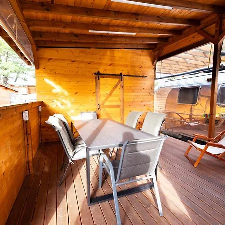 Campsite Luxury Vintage Airstream Rv/caravan Retro Charm Meets Comfort *