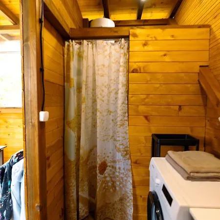 Campsite Luxury Vintage Airstream Rv/caravan Retro Charm Meets Comfort