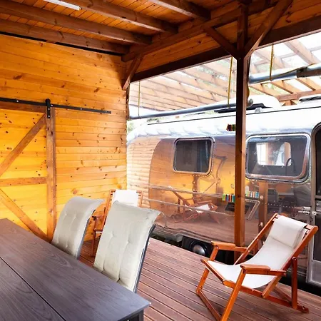 Luxury Vintage Airstream Rv/caravan Retro Charm Meets Comfort Kiten (Burgas)