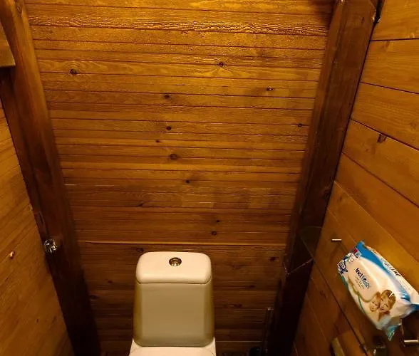 Campsite Luxury Vintage Airstream Rv/caravan Retro Charm Meets Comfort